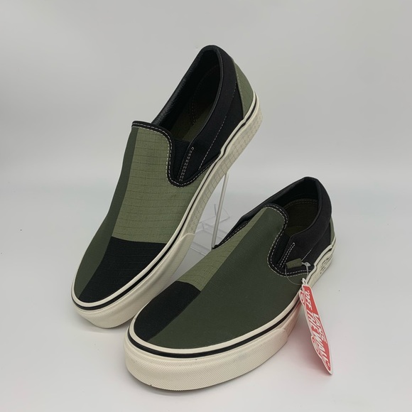 Classic Slip-On - Picture 8 of 10